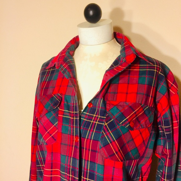 CARRE AU SPORT- Red/Green Plaid Button down Top-S - Picture 4 of 8